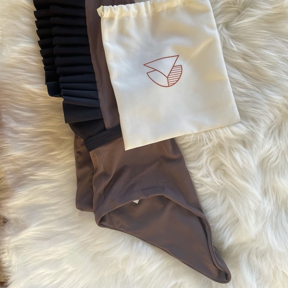 Puntamar Toria One Piece Chestnut ! HOST PICK !! - Picture 12 of 14